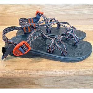 NWT Black /Red  Z/VOLV X2 Chaco Sandals Summer, Outdoorsy,Women 11